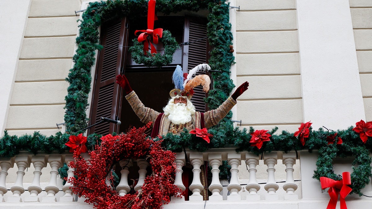 Arribada de l'Ambaixador a la plaça Sant Roc. Autora: Dihor.