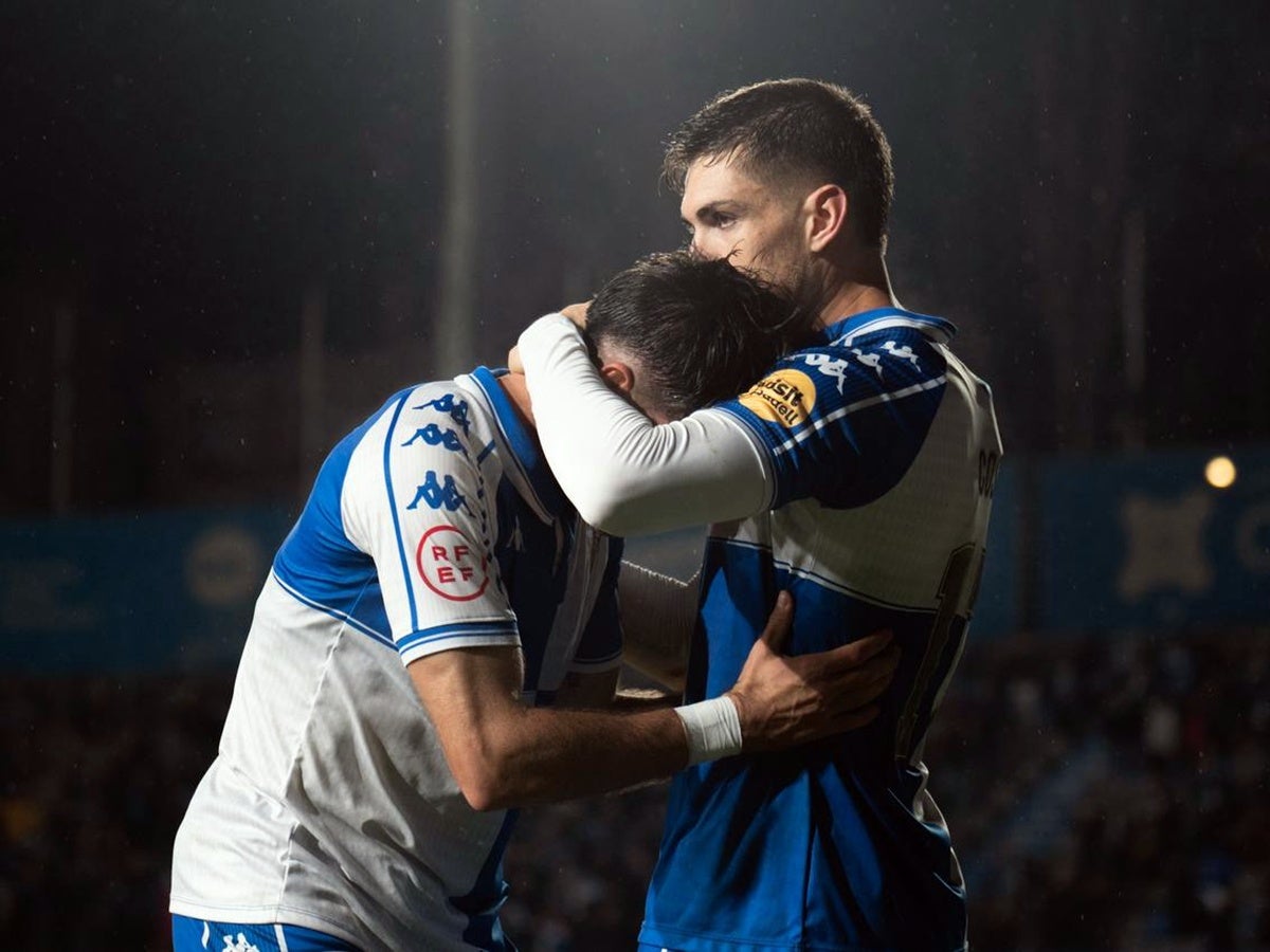 Coscia, celebrant el seu gol. Autor: R.Benet / CES
