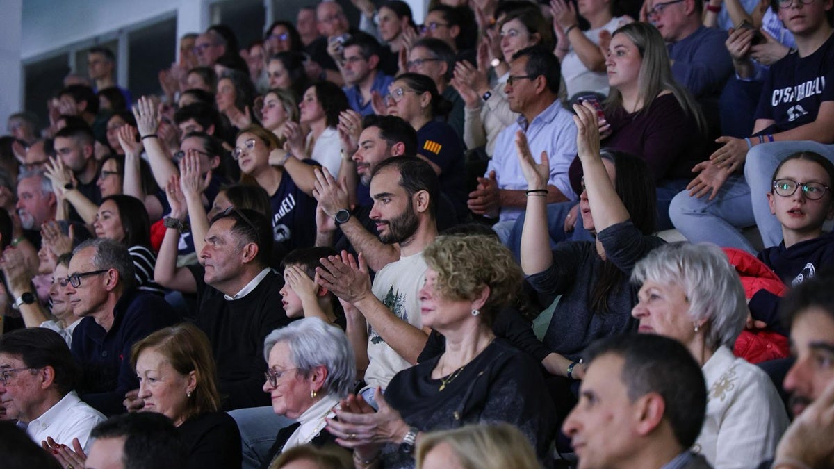 Socis i autoritats, presents durant la gala. Cedida