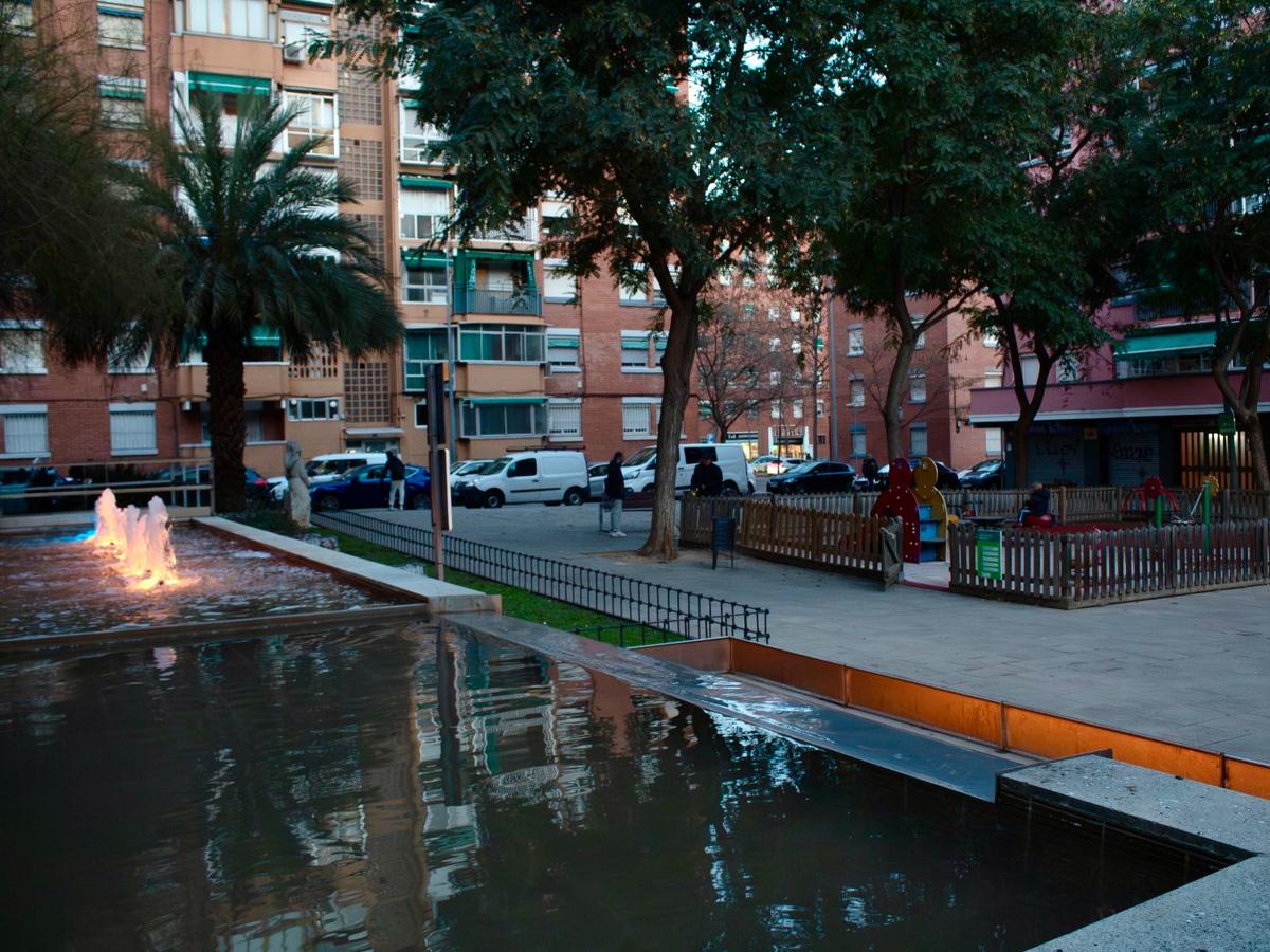 La plaça de Llívia, aquest dimarts. Autor: Xavi Cano.