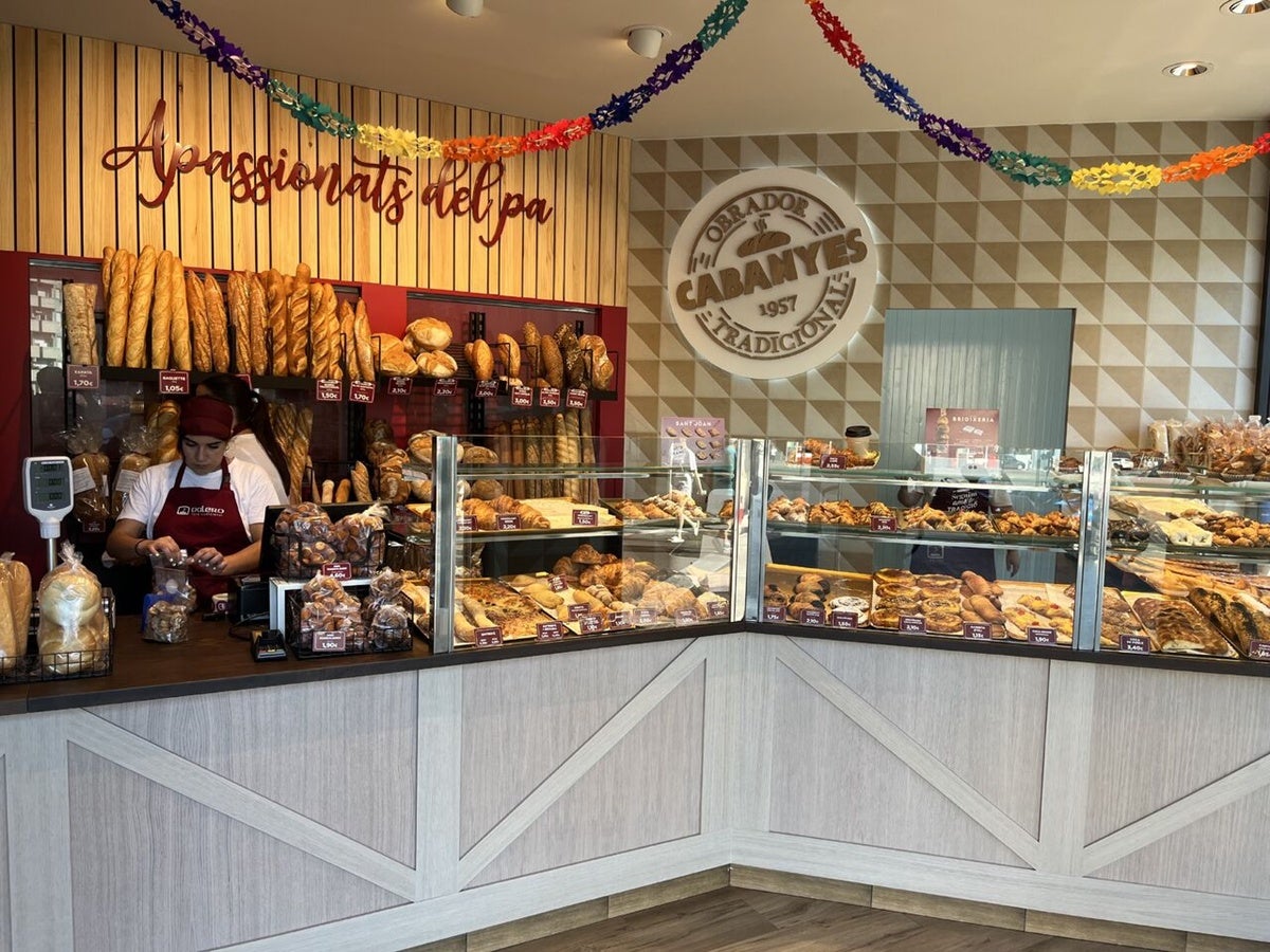 Forn de Pa Valero, a l'avinguda de Josep Tarradellas, fa uns mesos. Font: LinkedIn.