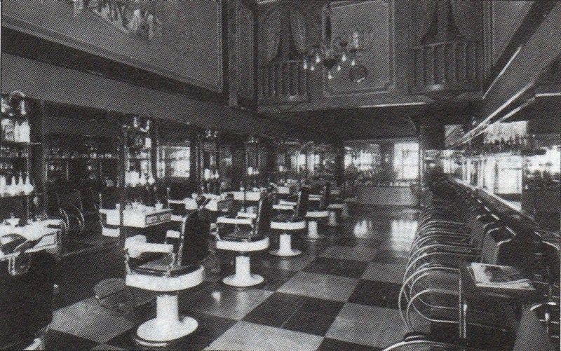 Barberia Roca, a la Rambla, 8.