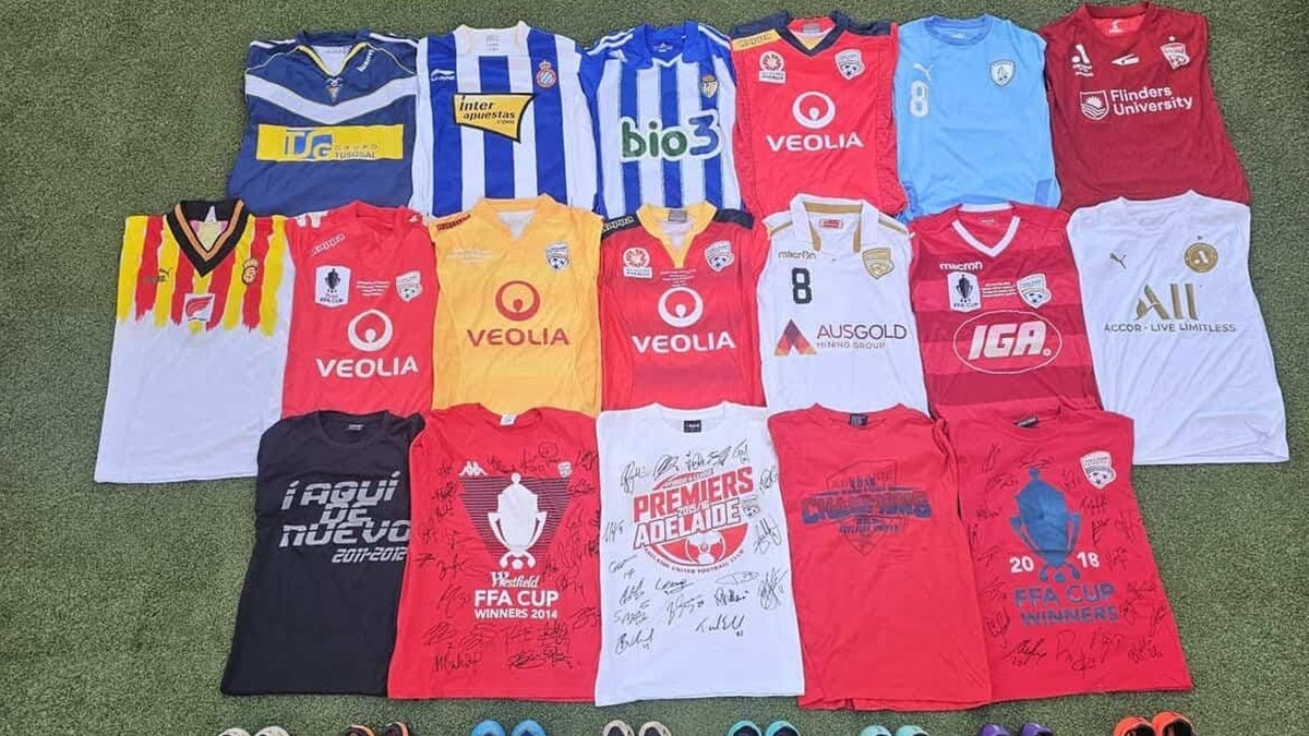 Samarretes de cada temporada disputada. Cedida