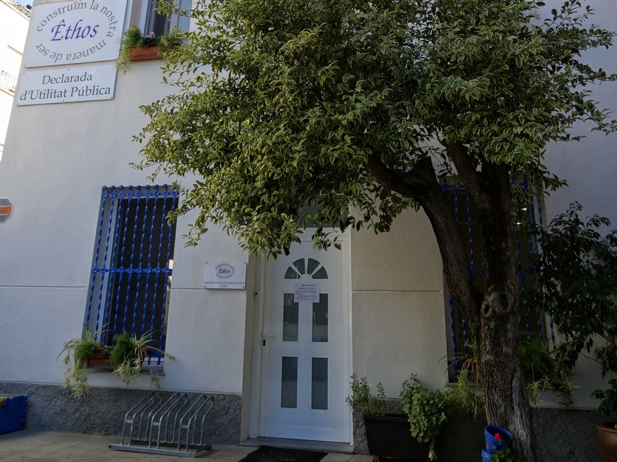 Façana d'Êthos, a la Serra d'en Cameró. 