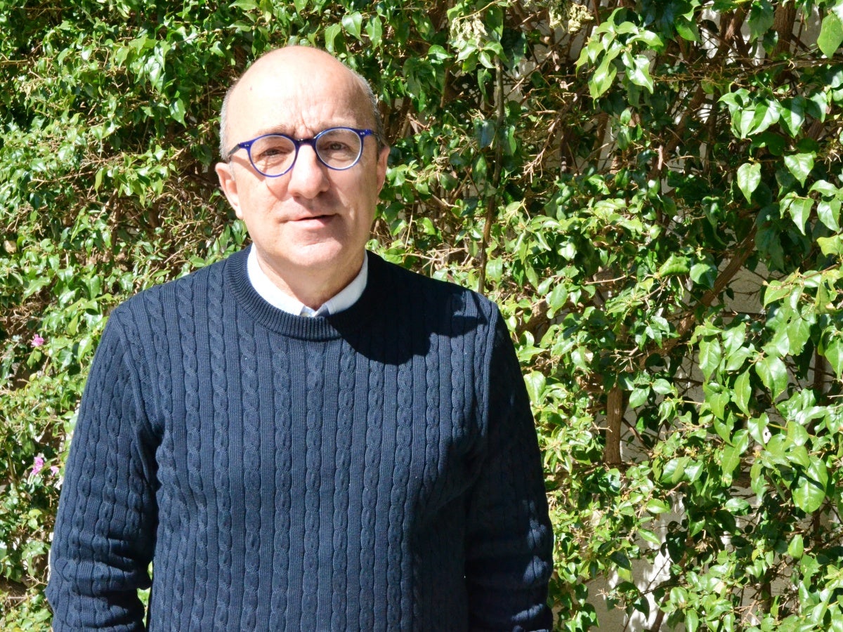 El Síndic Municipal de Greuges, Josep Escartín, al Casal Pere Quart, on té la seu. Autor: J.d.A.