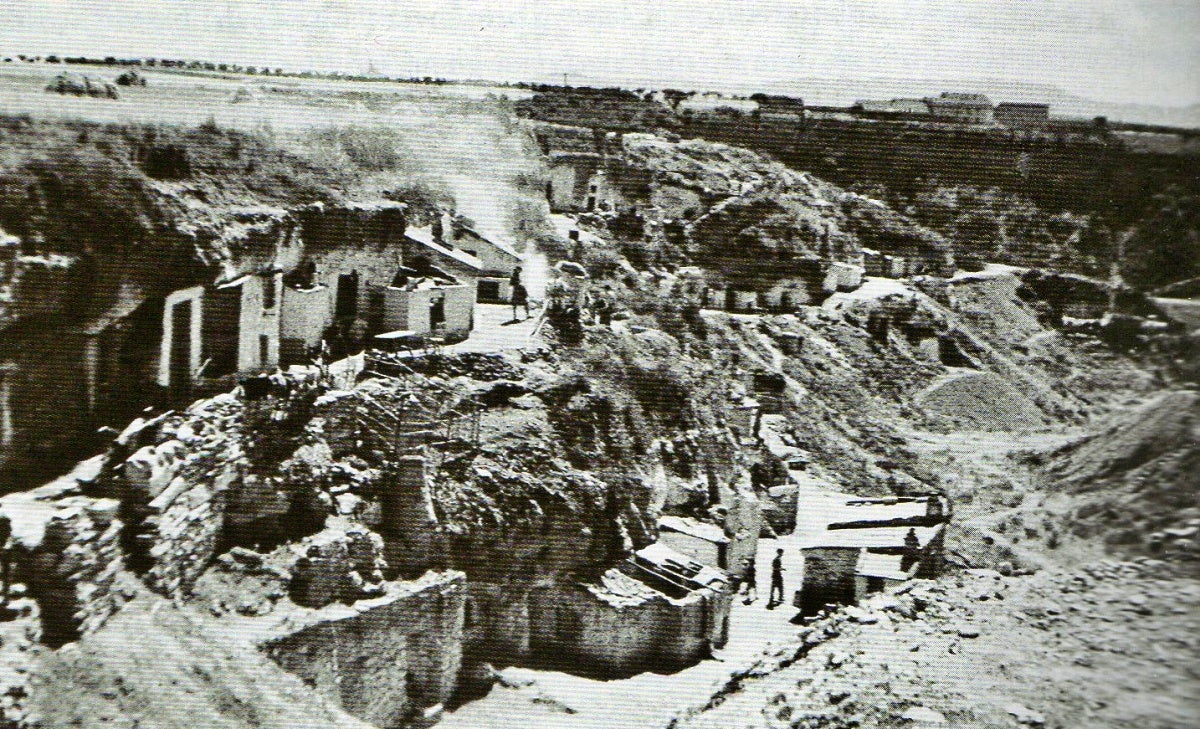 Panoràmica de les Coves de Sant Oleguer. Fotograma del curtmetratge.