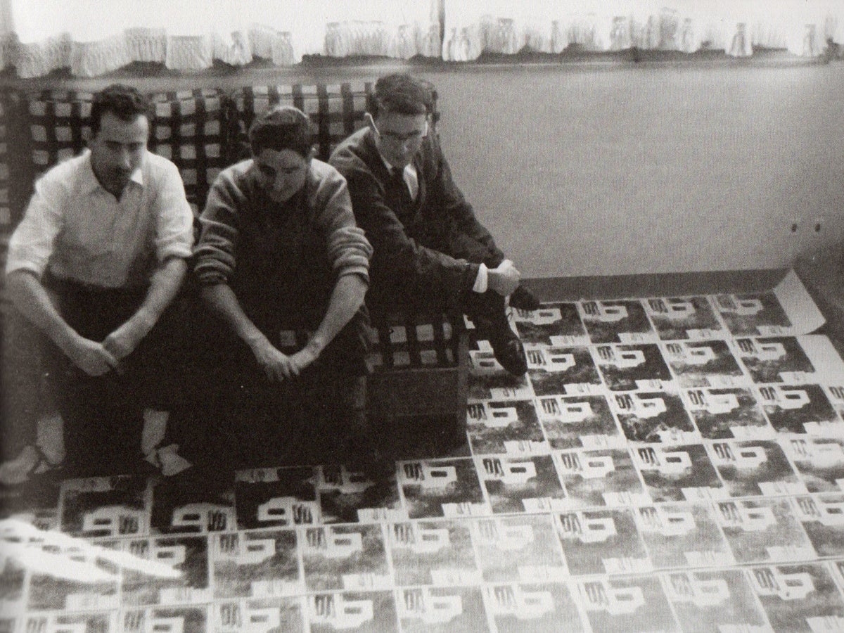 Castells, Borrell i Bermúdez en una pausa de la tirada de Riutort (1957)