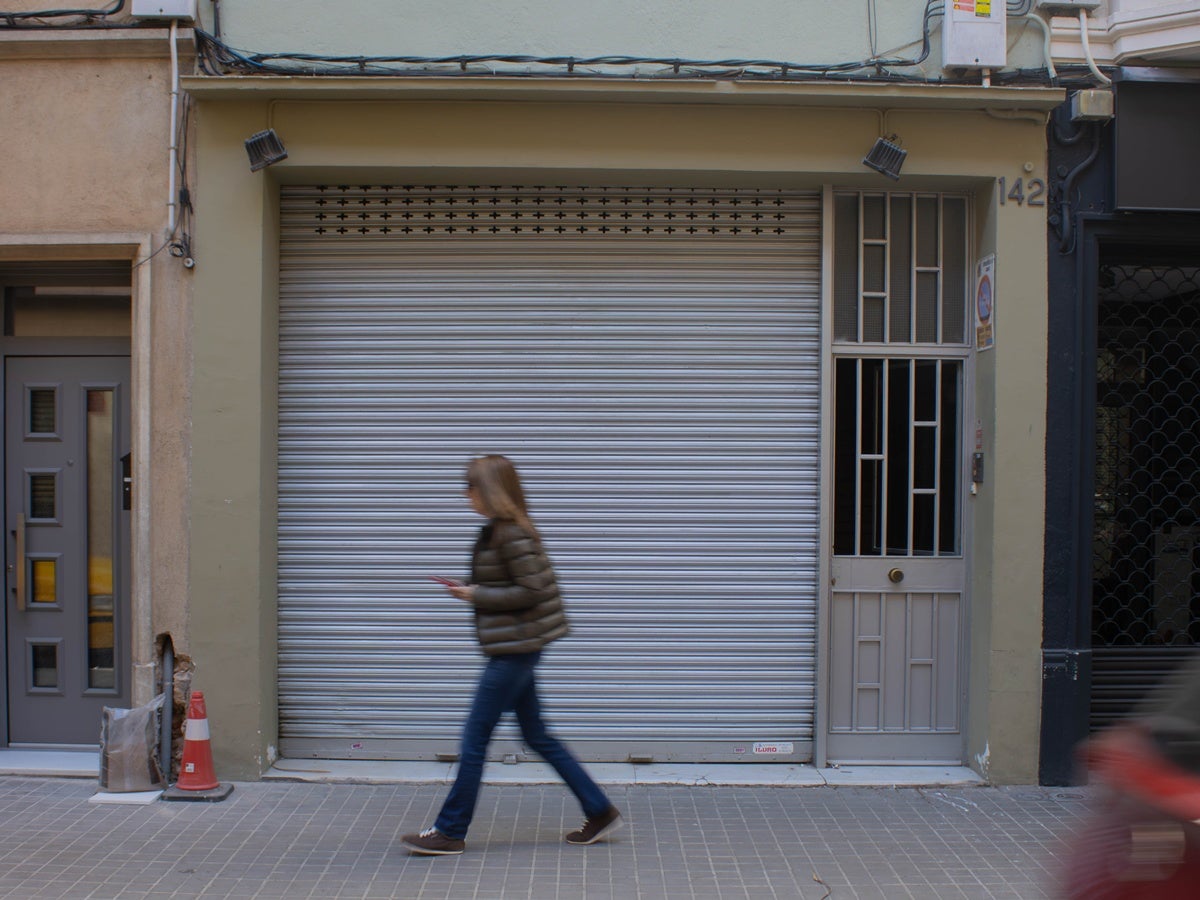 Façana de l'edifici on es va produir el registre. Autora: Martina Berenguera.