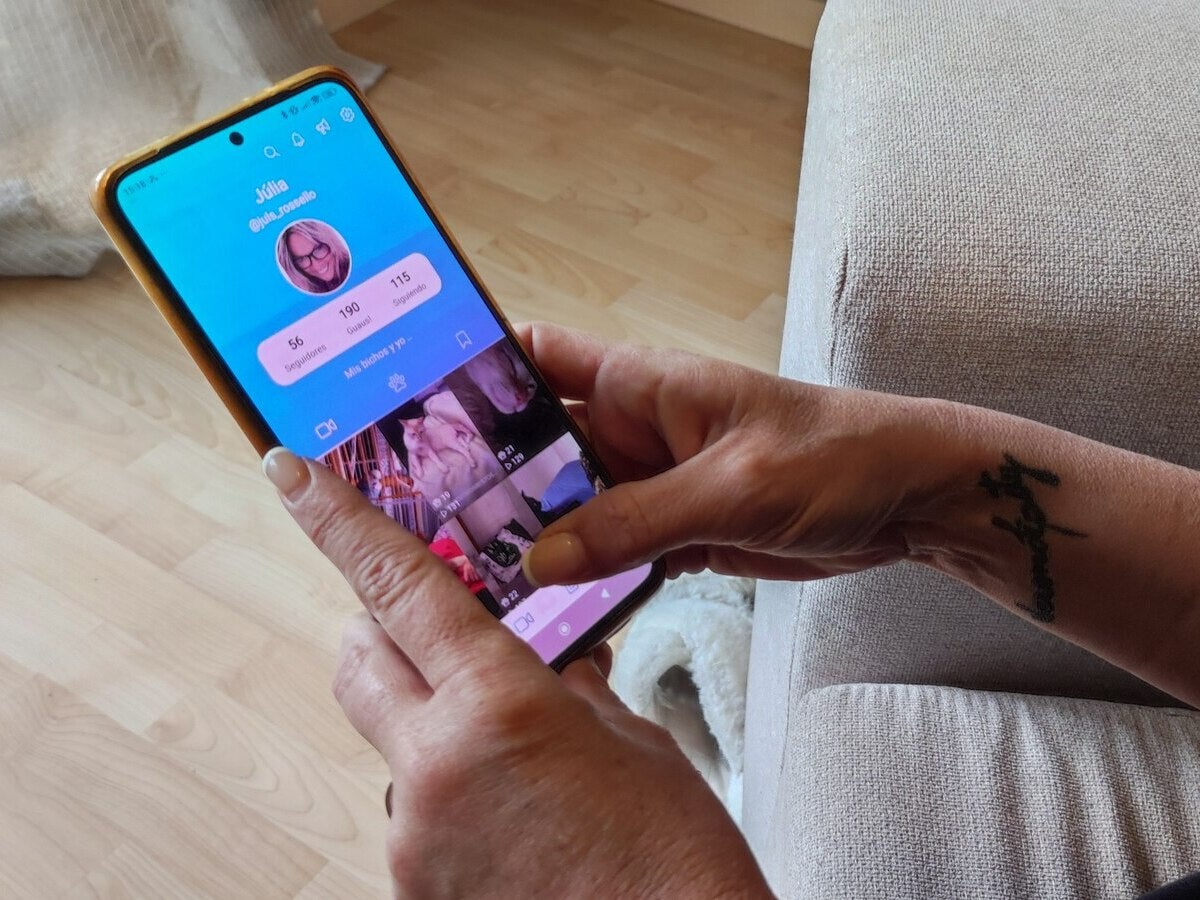 Una usuària amb el seu perfil d'Animal Swipe!. Autor: cedida.