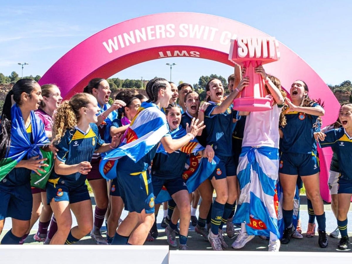 L'Espanyol ha superat el PSG. SWIT CUP, via Instagram