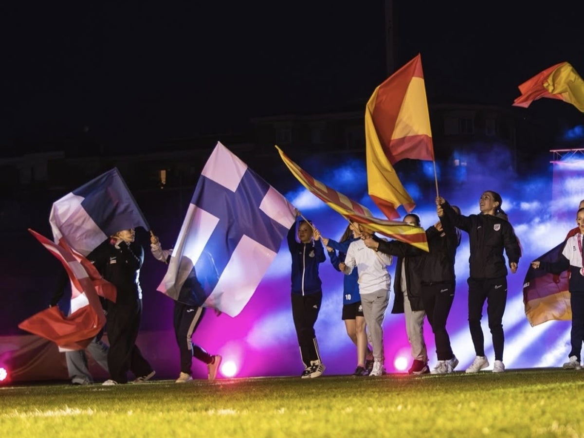 Presentació dels equips de la SWIT CUP a la Nova Creu Alta. SWIT CUP, via Instagram