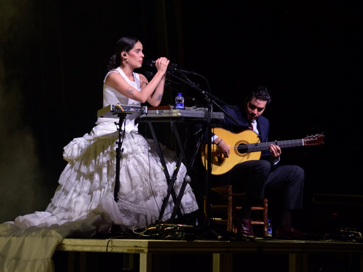 Ángeles Toledano, durant el seu concert. Autor: Embassa't.