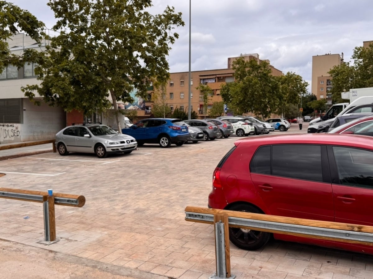 Remodelació de l'aparcament entre el CAP Sud i el Mercat de Campoamor. Autor: cedida.