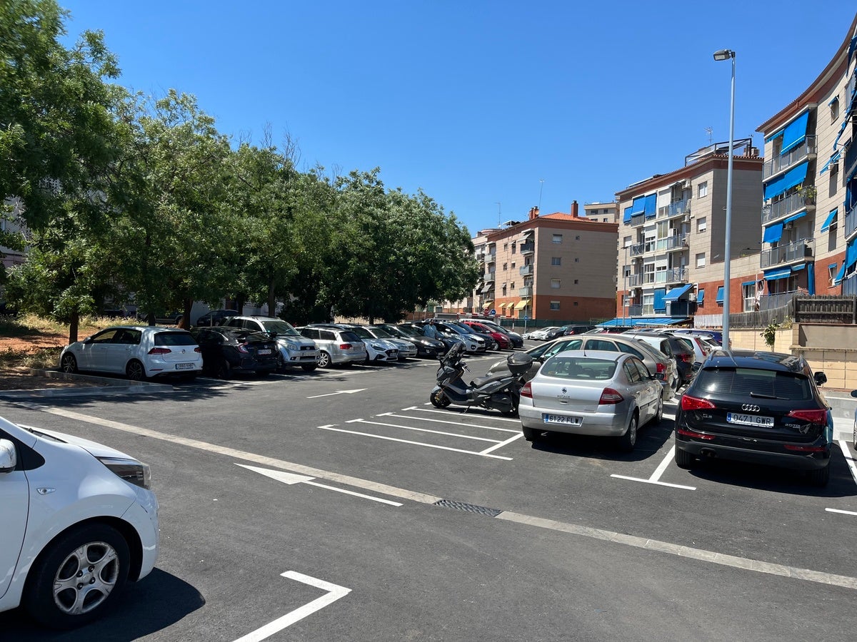 Aparcament del carrer d'Agustina d'Aragó. Autor: Jordi M.