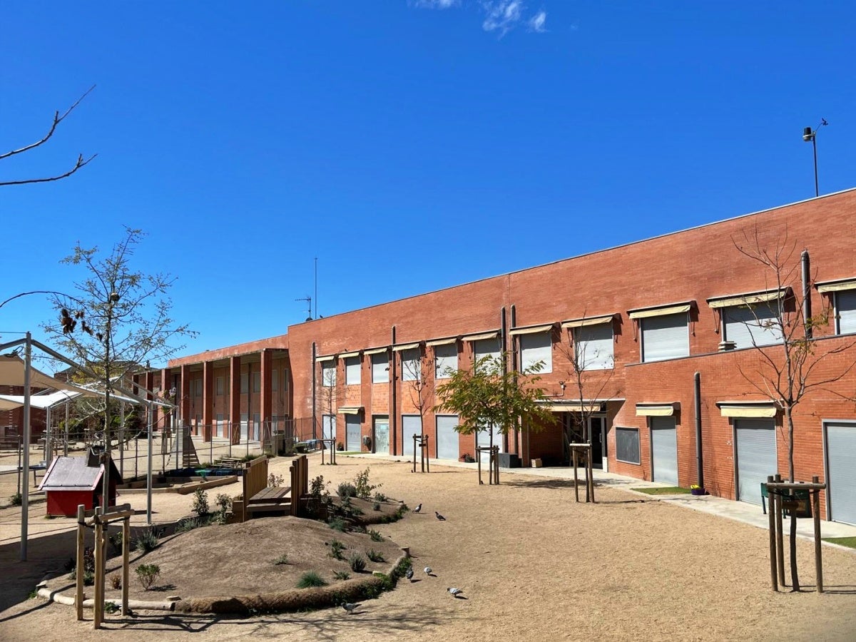El pati de l'escola Teresa Claramunt, al barri de Gràcia. Autor: Jordi M. 