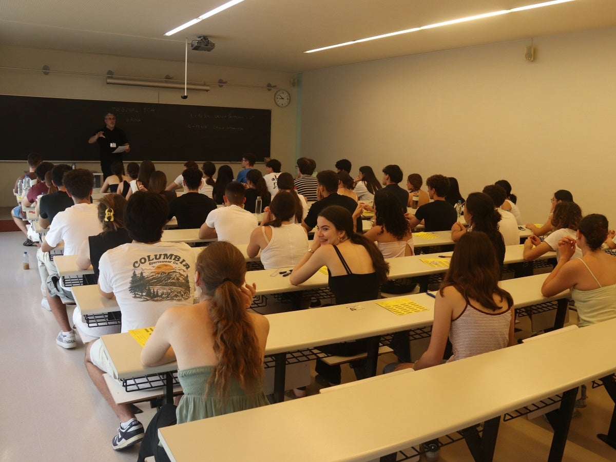 Alumnes de les PAU, en una imatge d'arxiu. Autor: ACN.