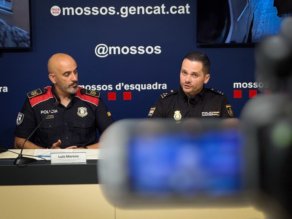 Roda de premsa dels Mossos d'Esquadra fent públic l'operatiu. Autor: Mossos via X.