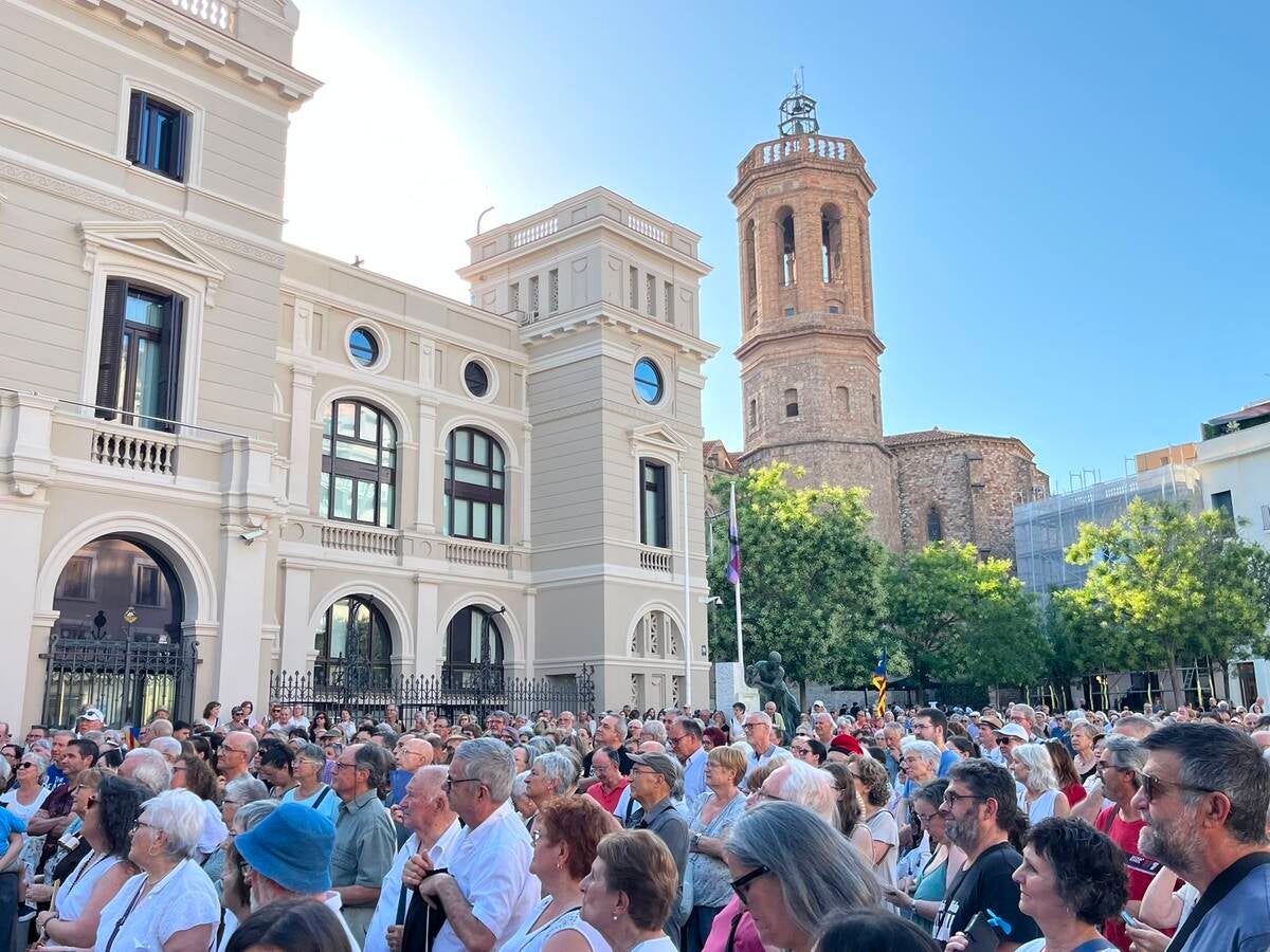 La plaça del Doctor Robert, plena per celebrar el centenari del cant de La Balanguera. Autor: Jordi M.