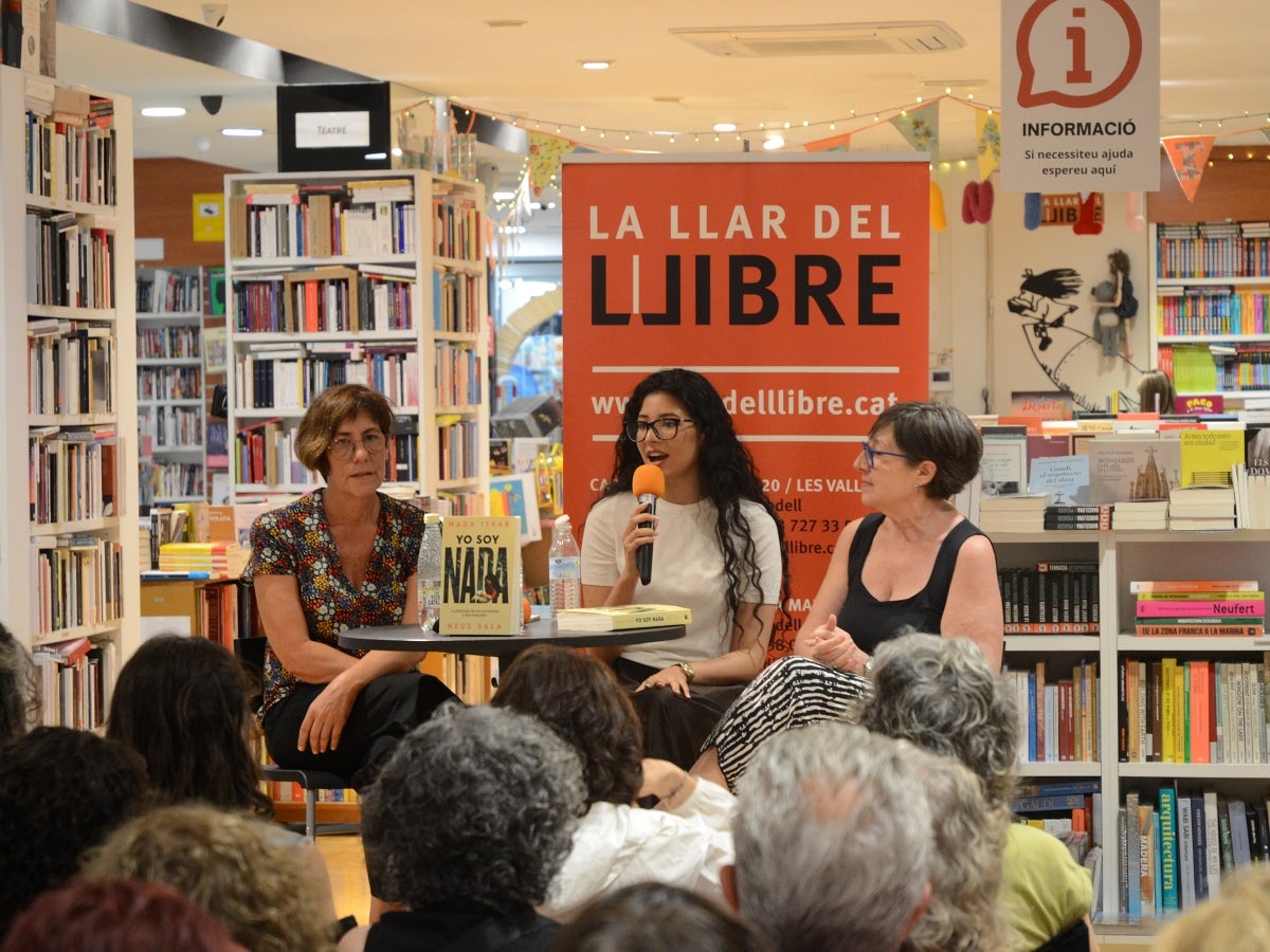 Nada Itrab a La Llar del Llibre. Autor: Jordi M.