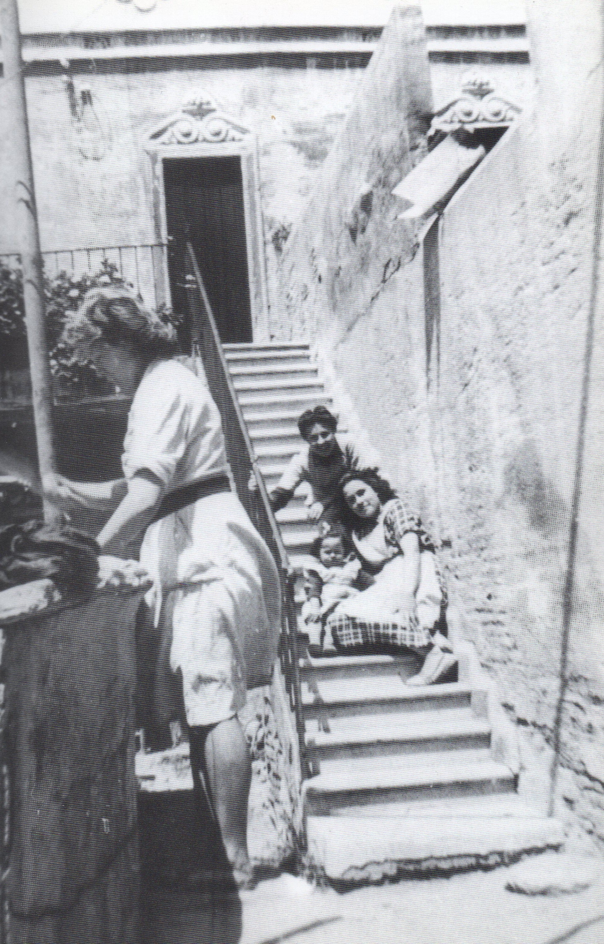 Safareig particular a Torre-romeu. (anys 1950). Autor desconegut/AHS