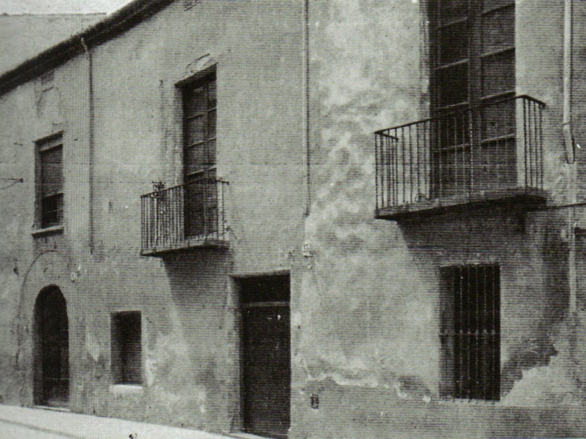 Casa Pujades, al desaparegut carrer Manresa, autor desconegut