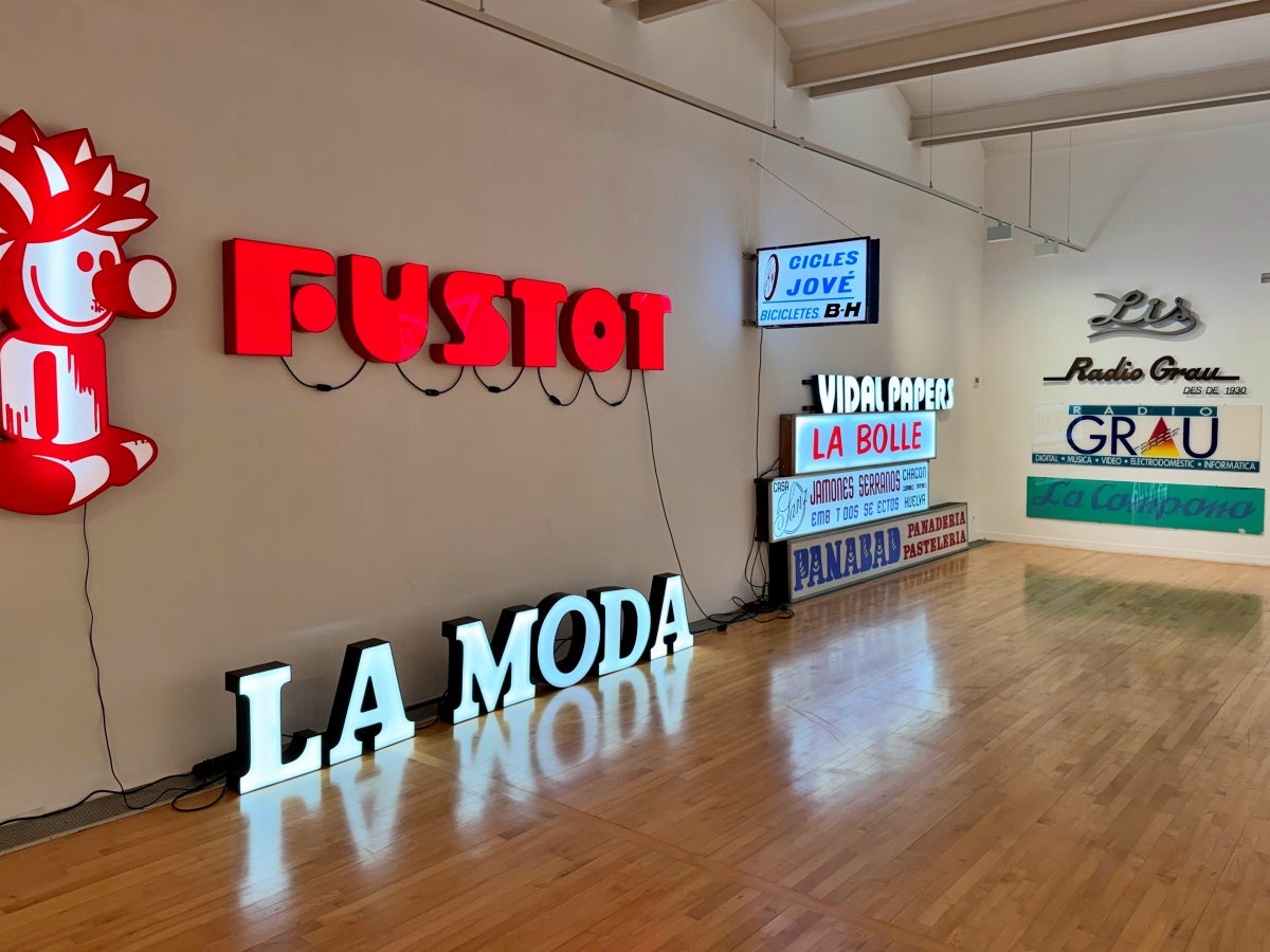 Cartells rescatats a la futura exposició del Museu d'Art. Autor: ACN.