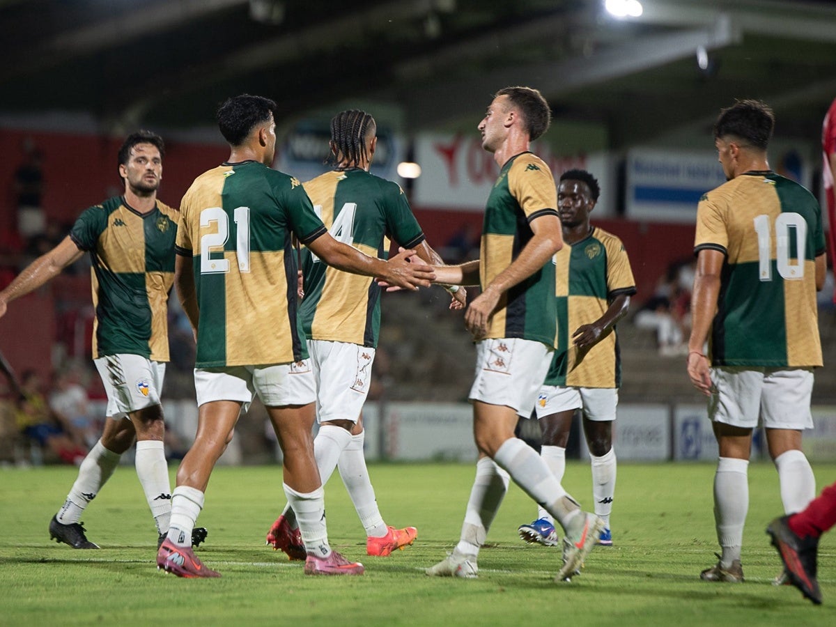 Celebració d'un dels gols. CES