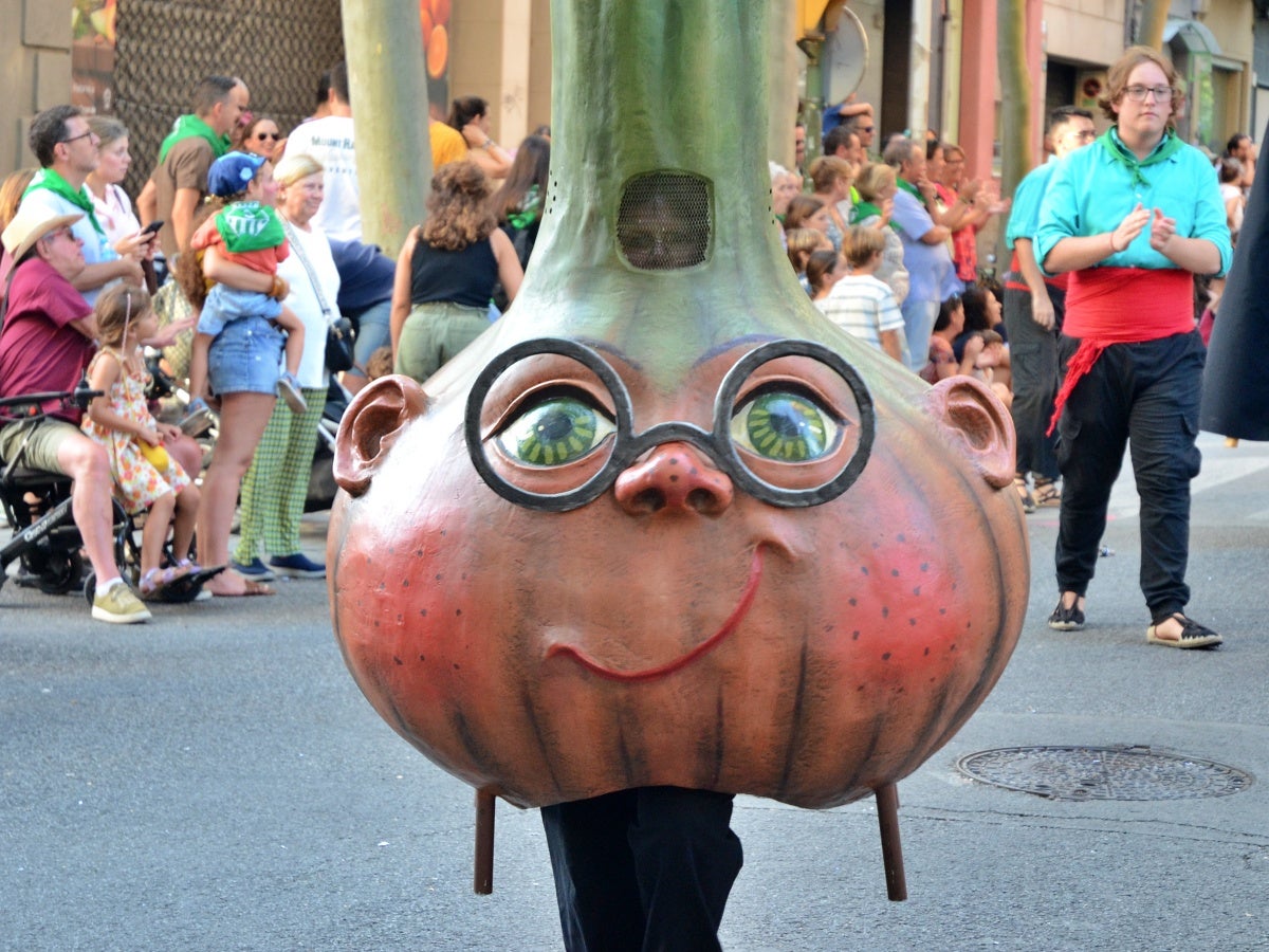 La Ceba de la Colla Gegantera de Gràcia, a la Cercavila de Festa Major. Autor: Jordi M.