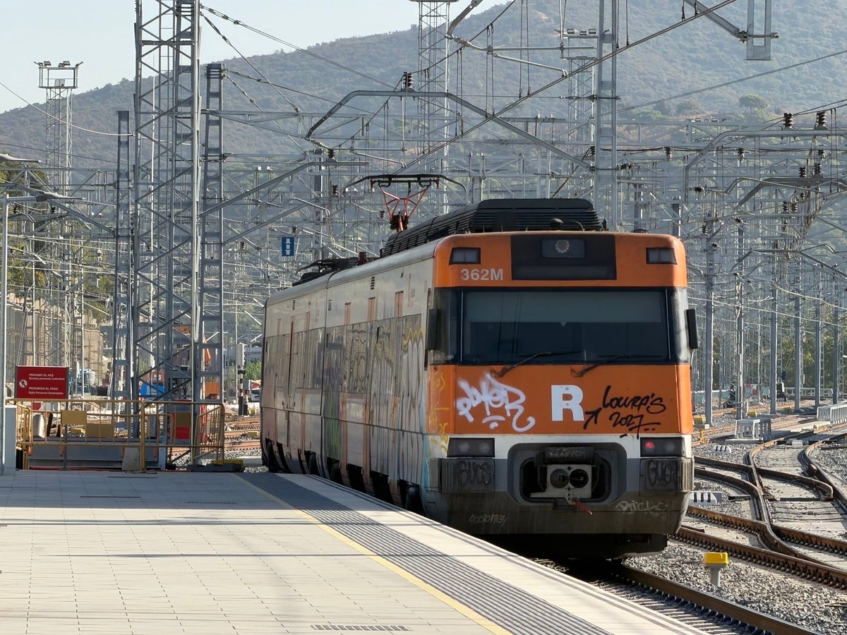 Tren de l'R7 a l'estació de Montcada i Bifurcació. Autor: ACN.