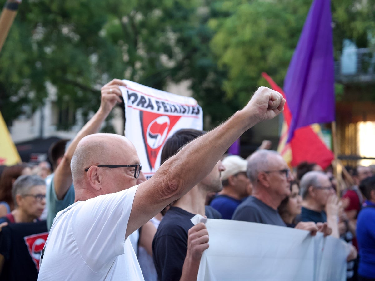 Un moment de la concentració convocada per la Plataforma Antifeixista. Autor: Luis.