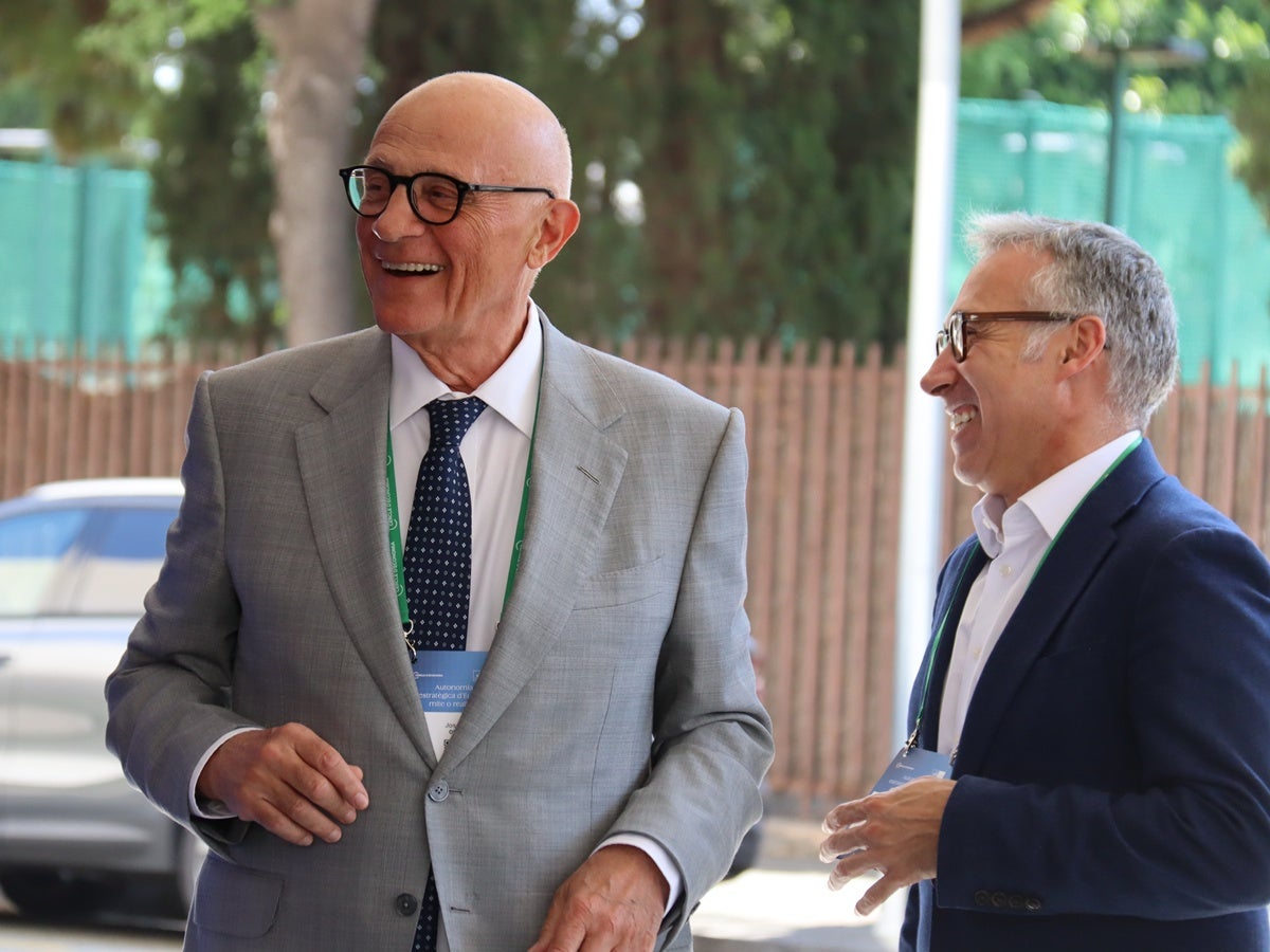 El president del Banc Sabadell, Josep Oliu, i el CEO del banc, Marc Armengol, l'any passat. Autor: ACN.