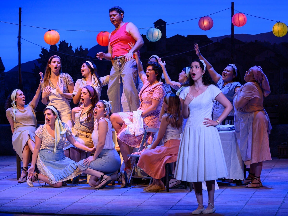 Estrena d'Elisir d'amore, el passat dimecres. Autor: A.Bofill / FOC.