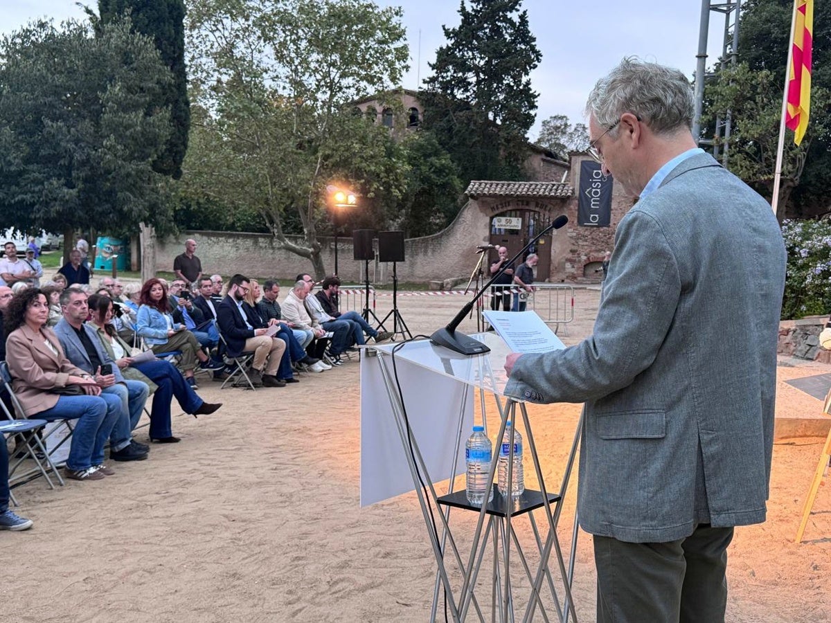 Un moment de l'acte en record de Companys. Autor: Ajuntament via Telegram.