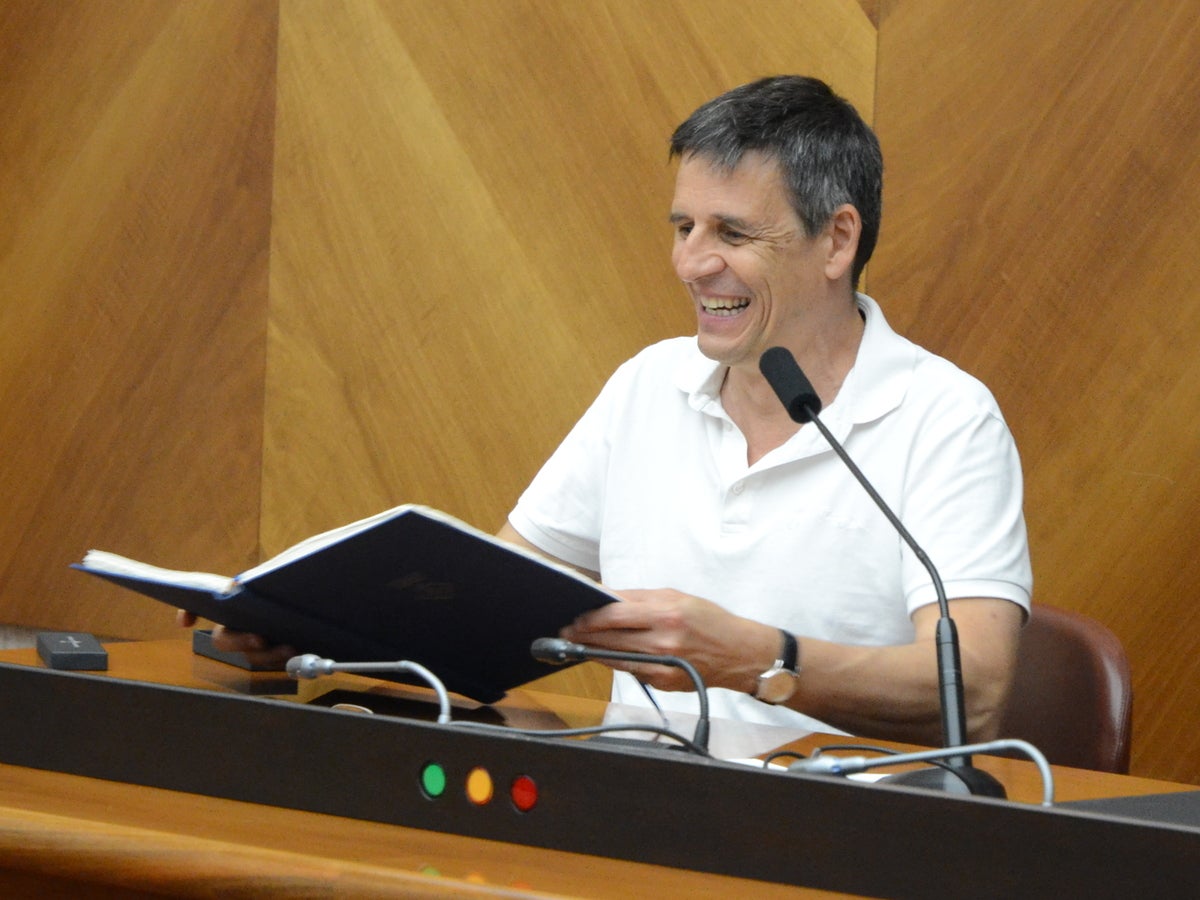 Didier Queloz, premi Nobel de la Física, al saló de plens de l'Ajuntament. Autor: Jordi M.