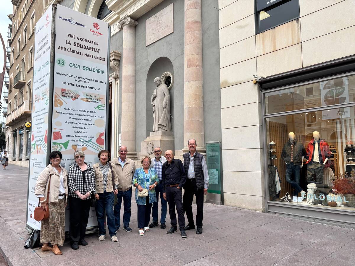 Torre informativa de la Gala d'enguany, amb els representants de les entitats col·laboratives. J.D.A