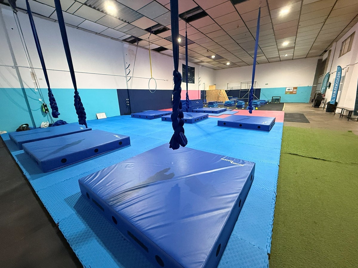Teles aèries i parkour, a la nau al Sud. Cedida