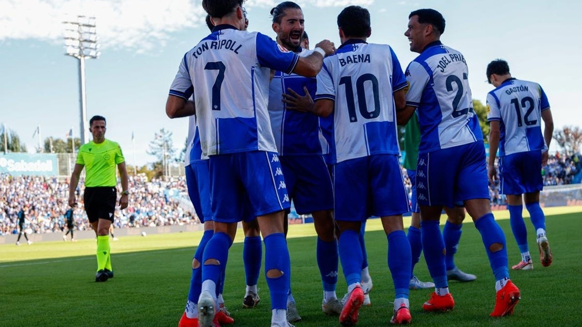Celebració gol d'Óscar Sanz. Autora: Dihör