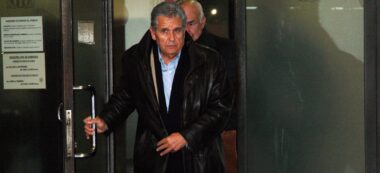 Foto portada: Melquíades Garrido, sortint dels jutjats, el desembre de 2012. Autor: David B.