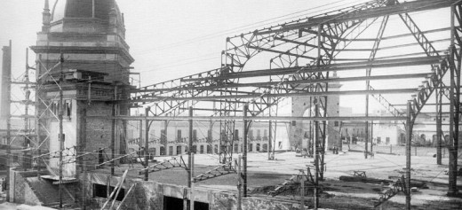 El Mercat, en plena construcció. Font: arxiu Josep Renom