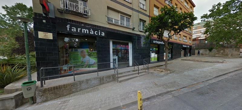 Foto portada: el número 1 del carrer Tàcit, a Can Rull. Autor: Google Street View.