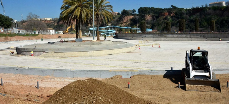 Foto portada. estat de la piscina, aquest 10 de març. Autor: David B.