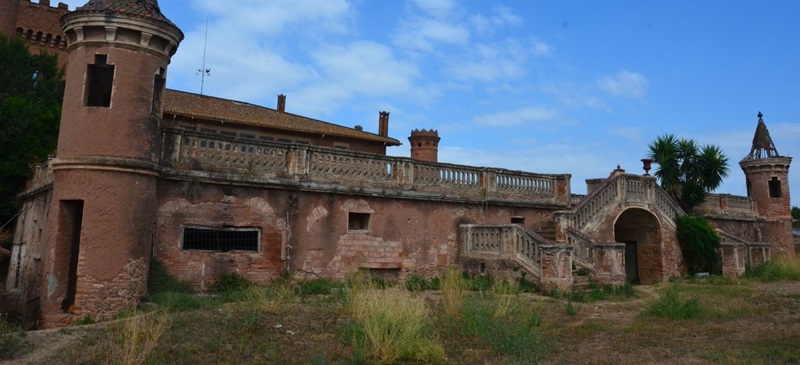 El castell de Can Feu, en una imatge recent. Autor: David B.