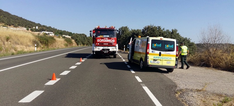 Foto portada: intervenció dels Bombers de Rigaborza en l'accident. Foto: @ucabrigaborza via Twitter.