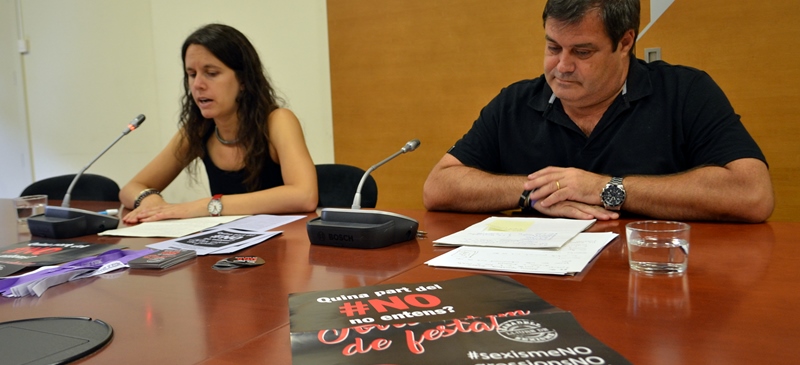 Foto portada: la regidora de Drets Civils, Míriam Ferràndiz, i el regidor de Salut, Ramon Vidal. Autor: J.d.A.