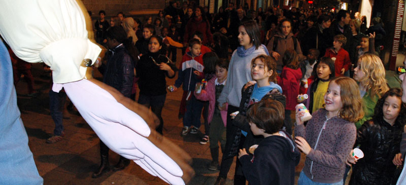 Foto portada. celebració del Dia Universal dels Drets dels Infants l'any 2012. Autor: David B.