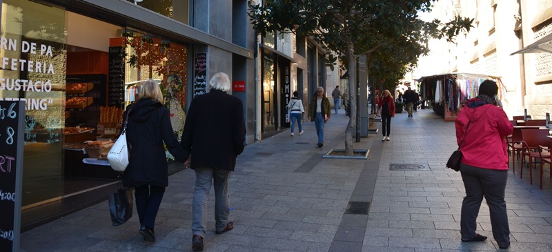 Foto portada: el carrer de Gràcia. Autor: David B.