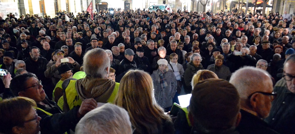 Un moment de la concentració, aquest dijous. Autor: J.d.A.