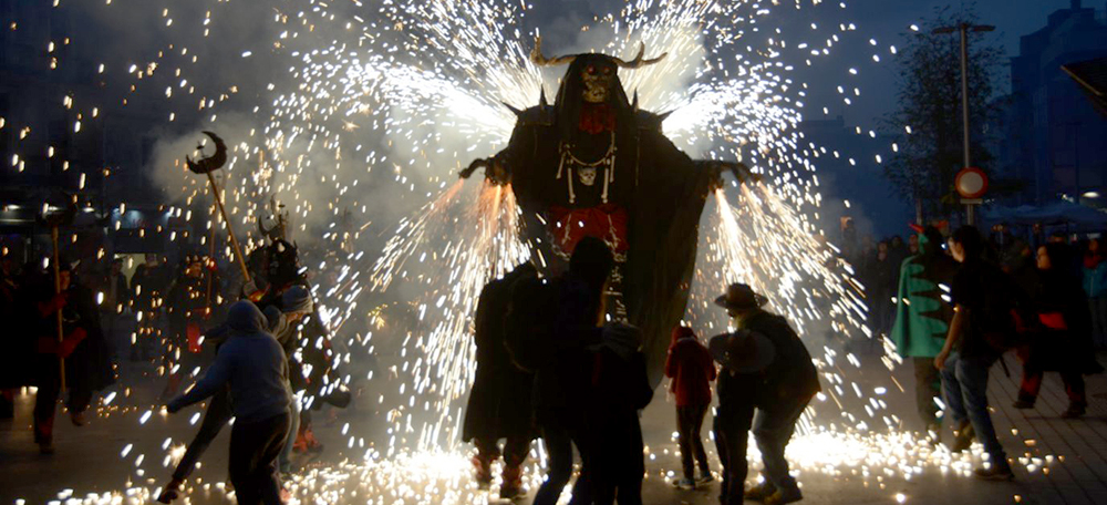 Foto portada: un dels correfocs del Cebafoc 2018. Autor: David B.