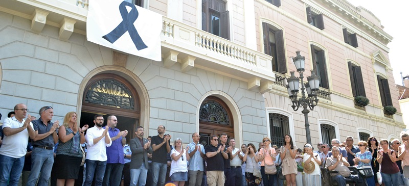 Cinc minuts de silenci a Sabadell. Autor: J.d.A.