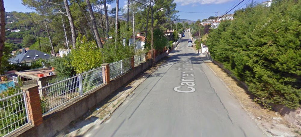 Foto portada: el carrer de la Ginesta. Foto via Google Street View.